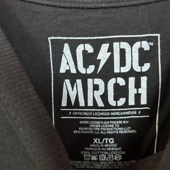 AC/DC Pwr Up Live in Concert Poster Heavy Metal Band Tee XL - Picture 4 of 5